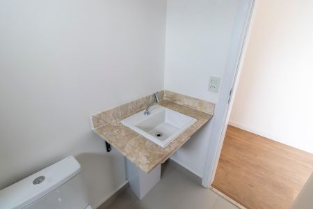 Apartamento à venda com 73m², 2 quartos e 2 vagasBanheiro da suíte 1