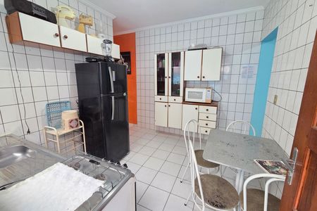 Cozinha de apartamento para alugar com 1 quarto, 68m² em Aviação, Praia Grande