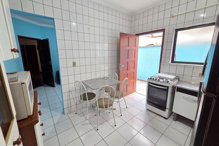 Cozinha de apartamento para alugar com 1 quarto, 68m² em Aviação, Praia Grande
