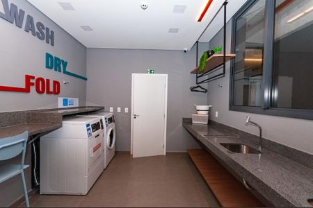 Studio à venda com 34m², 1 quarto e sem vagaÁrea Comum - Lavanderia