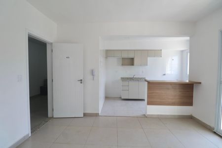 Sala de apartamento para alugar com 2 quartos, 55m² em Tortuga, Guarujá