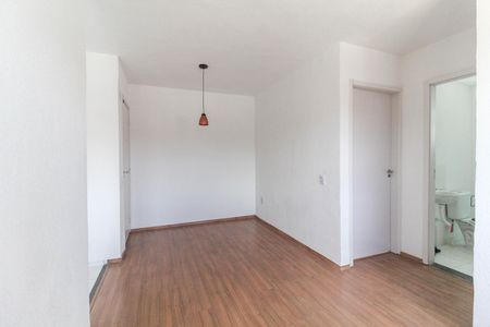Sala de apartamento para alugar com 2 quartos, 42m² em Vila Lourdes, São Paulo