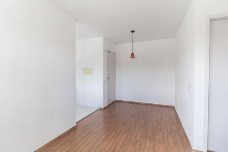 Sala de apartamento para alugar com 2 quartos, 42m² em Vila Lourdes, São Paulo