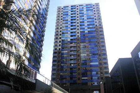 Apartamento à venda com 71m², 2 quartos e 1 vagaFachada 