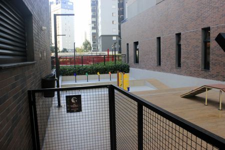 Apartamento à venda com 71m², 2 quartos e 1 vagaÁrea comum