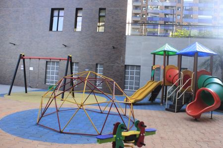 Apartamento à venda com 71m², 2 quartos e 1 vagaÁrea comum