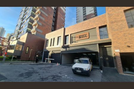 Apartamento à venda com 71m², 2 quartos e 1 vagaFachada 