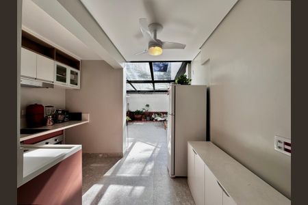 Casa à venda com 130m², 3 quartos e 1 vagaCozinha