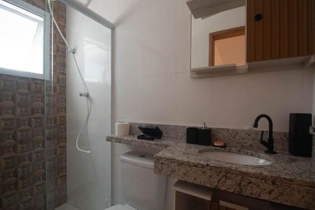 Banheiro de apartamento à venda com 1 quarto, 26m² em Vila Gustavo, São Paulo