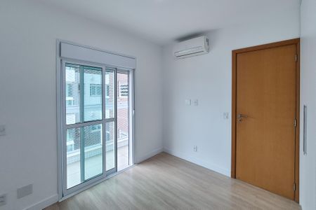 Apartamento à venda com 130m², 3 quartos e 4 vagasSuíte 3