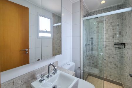 Apartamento à venda com 130m², 3 quartos e 4 vagasBanheiro da Suíte 3