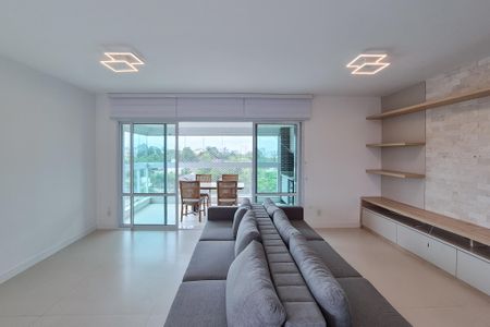 Apartamento à venda com 130m², 3 quartos e 4 vagasSala