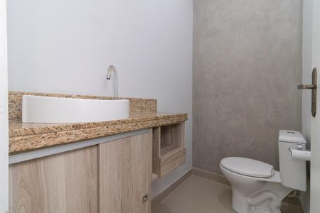 Casa para alugar com 150m², 3 quartos e 3 vagas Casa para alugar com 150m², 3 quartos e 3 vagasLavabo