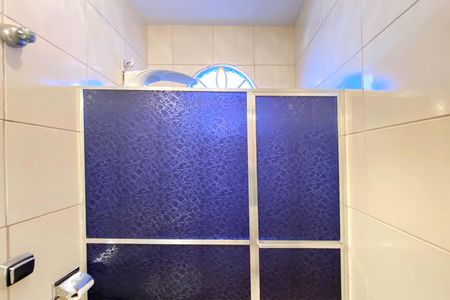 Casa para alugar com 344m², 3 quartos e 2 vagasBanheiro Social