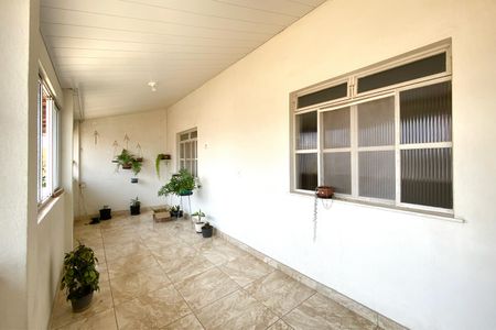 Casa para alugar com 344m², 3 quartos e 2 vagasVaranda