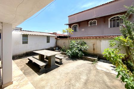 Casa para alugar com 344m², 3 quartos e 2 vagasQuintal