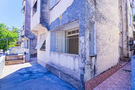 Apartamento para alugar com 62m², 2 quartos e sem vaga Apartamento para alugar com 62m², 2 quartos e sem vagaEntrada