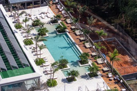 Apartamento à venda com 186m², 4 quartos e 3 vagas Apartamento à venda com 186m², 4 quartos e 3 vagasÁrea comum - Piscina