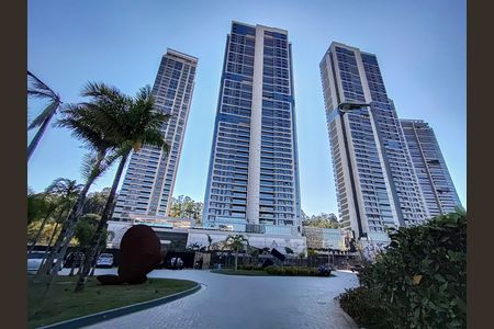 Apartamento à venda com 186m², 4 quartos e 3 vagas Apartamento à venda com 186m², 4 quartos e 3 vagasFachada