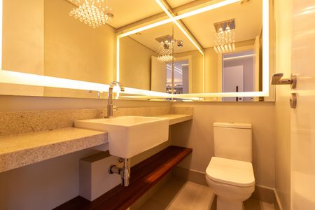 Apartamento à venda com 186m², 4 quartos e 3 vagas Apartamento à venda com 186m², 4 quartos e 3 vagasLavabo