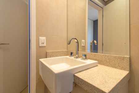 Apartamento à venda com 186m², 4 quartos e 3 vagas Apartamento à venda com 186m², 4 quartos e 3 vagasBanheiro da Suíte 3