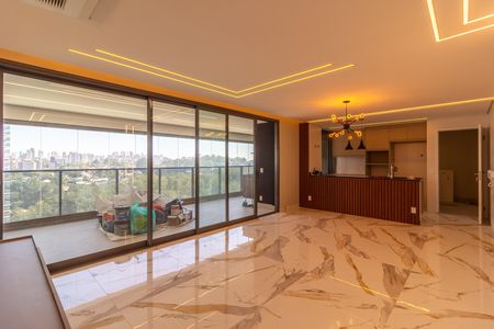 Apartamento à venda com 186m², 4 quartos e 3 vagas Apartamento à venda com 186m², 4 quartos e 3 vagasSala/Cozinha