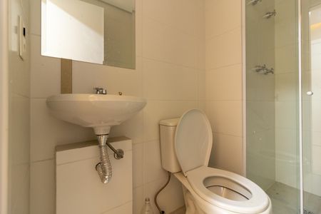 Apartamento à venda com 186m², 4 quartos e 3 vagas Apartamento à venda com 186m², 4 quartos e 3 vagasBanheiro de Serviço