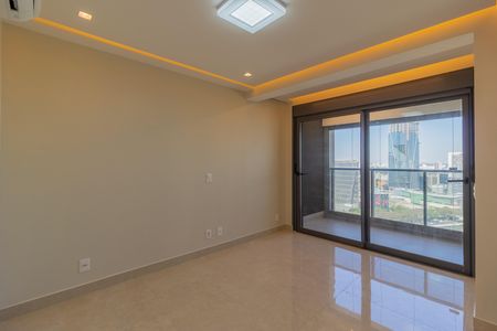 Apartamento à venda com 186m², 4 quartos e 3 vagas Apartamento à venda com 186m², 4 quartos e 3 vagasSuíte 1