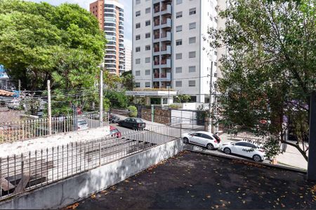 Casa à venda com 330m², 2 quartos e 2 vagas Casa à venda com 330m², 2 quartos e 2 vagasVista Varanda Suíte 1