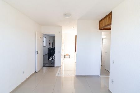 Sala de apartamento para alugar com 2 quartos, 40m² em Cavalhada, Porto Alegre