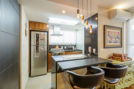 Apartamento para alugar com 130m², 2 quartos e 2 vagasCozinha