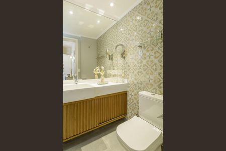 Apartamento para alugar com 130m², 2 quartos e 2 vagasBanheiro da Suíte