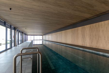 Apartamento à venda com 76m², 2 quartos e 2 vagasÁrea comum - Piscina Coberta