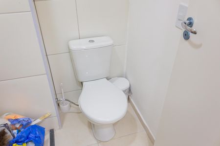 Apartamento à venda com 36m², 2 quartos e sem vaga Apartamento à venda com 36m², 2 quartos e sem vagaBanheiro Social
