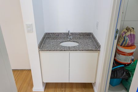 Apartamento à venda com 36m², 2 quartos e sem vaga Apartamento à venda com 36m², 2 quartos e sem vagaBanheiro Social