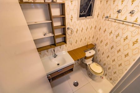 Banheiro Social de apartamento para alugar com 1 quarto, 35m² em Saúde, São Paulo