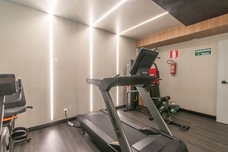 Apartamento à venda com 214m², 3 quartos e 2 vagas Apartamento à venda com 214m², 3 quartos e 2 vagasÁrea comum - Academia