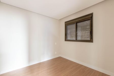 Apartamento à venda com 214m², 3 quartos e 2 vagasQuarto 2