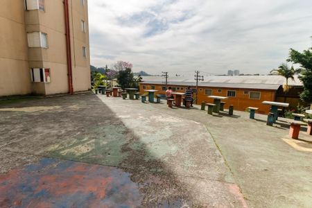 Área comum de apartamento para alugar com 3 quartos, 64m² em Jardim Salete, Taboão da Serra
