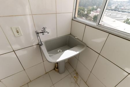 Área de Serviço de apartamento para alugar com 3 quartos, 64m² em Jardim Salete, Taboão da Serra