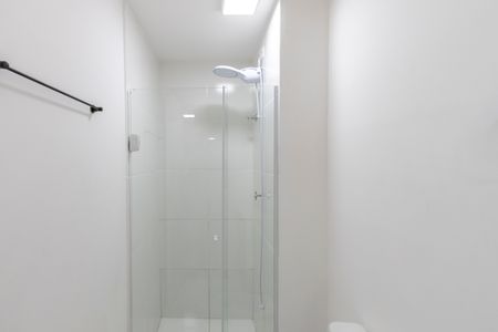 Apartamento à venda com 33m², 2 quartos e sem vaga Apartamento à venda com 33m², 2 quartos e sem vagaBanheiro