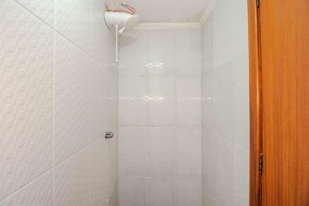 Casa à venda com 252m², 4 quartos e 2 vagas Casa à venda com 252m², 4 quartos e 2 vagasBanheiro Auxiliar