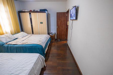 Casa à venda com 390m², 6 quartos e 4 vagasquarto 4 / suite