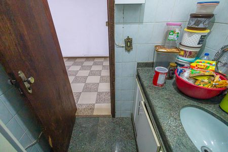 Casa à venda com 390m², 6 quartos e 4 vagaslavabo