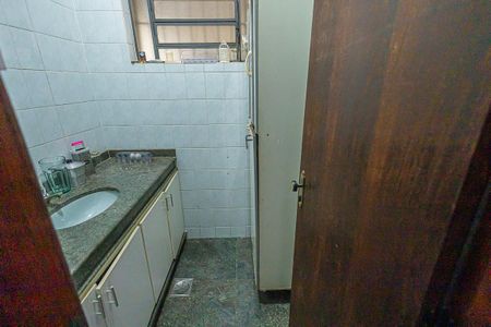 Casa à venda com 390m², 6 quartos e 4 vagaslavabo