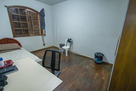 Casa à venda com 390m², 6 quartos e 4 vagasquarto 3