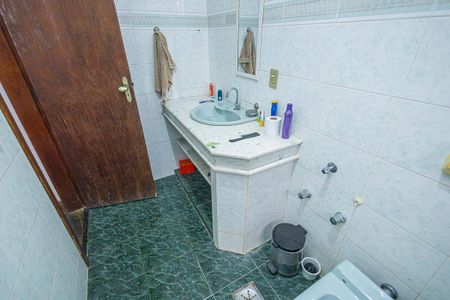 Casa à venda com 390m², 6 quartos e 4 vagassuite