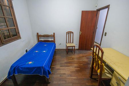 Casa à venda com 390m², 6 quartos e 4 vagasquarto 2