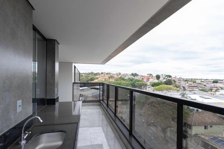 Apartamento à venda com 161m², 4 quartos e 4 vagasVaranda da sala