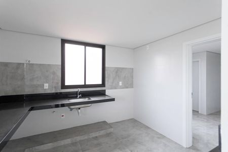 Apartamento à venda com 161m², 4 quartos e 4 vagasCozinha
